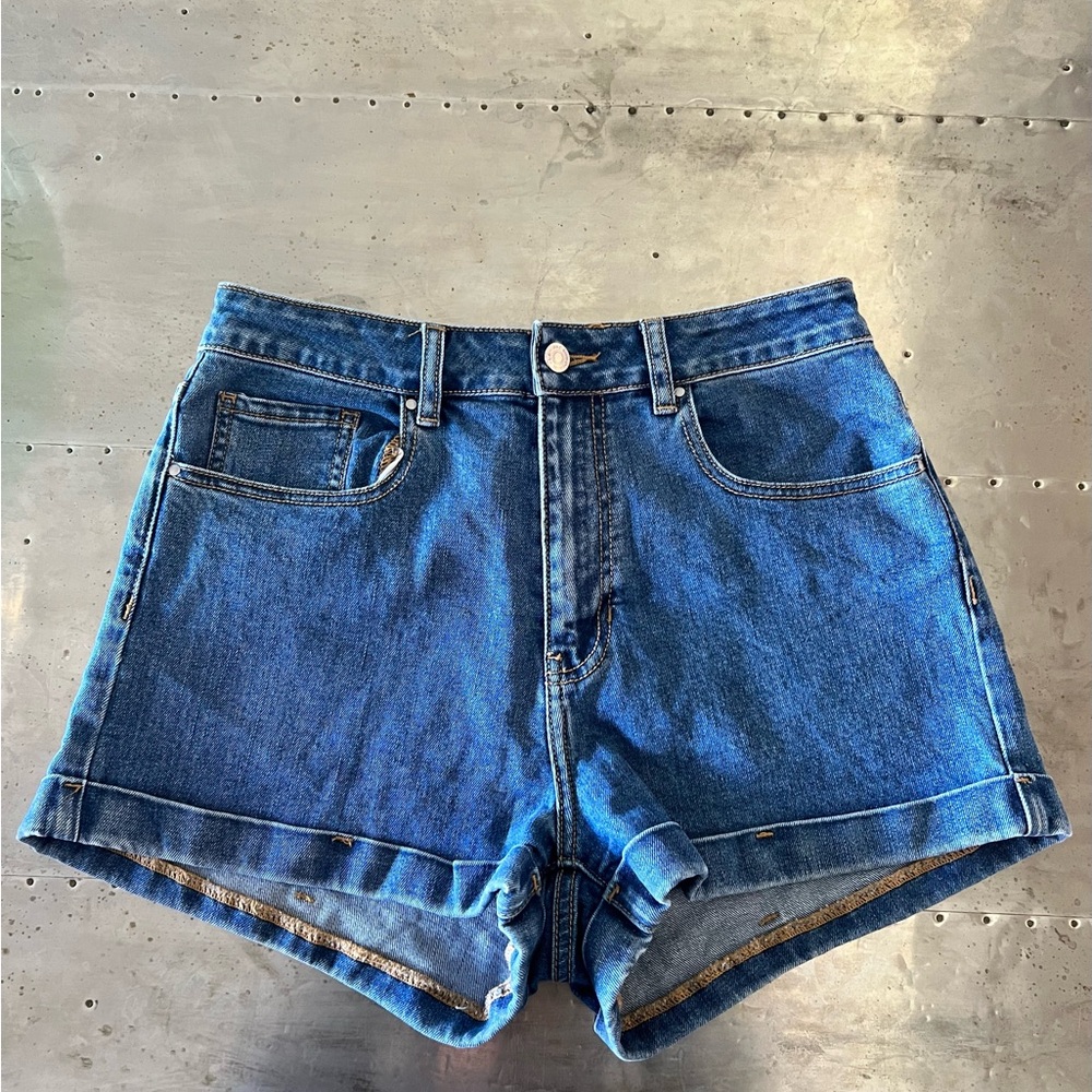 PacSun Blue Jean Shorts Classic Denim Style (100)